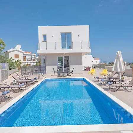 Willa Beautiful 5 Star Holiday In A Prime Location In Protaras, Book Early To Secure Your Dates, 1250 Protaras