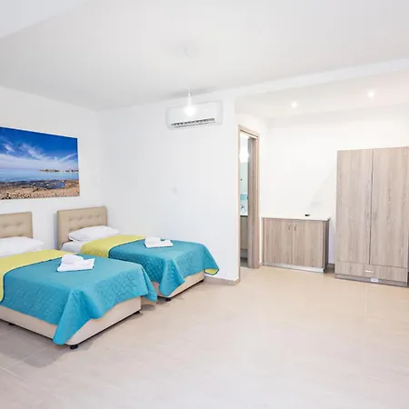 Beautiful 5 Star Holiday In A Prime Location In Protaras, Book Early To Secure Your Dates, 1250 * פרוטאראס