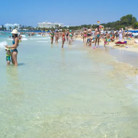 Villa Beautiful 5 Star Holiday In A Prime Location In Protaras, Book Early To Secure Your Dates, 1250 *